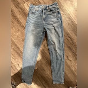 American Eagle high rise straight jeans